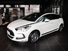 2012款 1.6T 自动 尊享版 5座