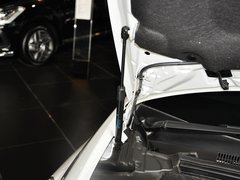 2012款 1.6T 自动 尊享版 5座