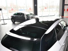 2012款 1.6T 自动 尊享版 5座