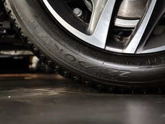 2012款 1.6T 自动 尊享版 5座