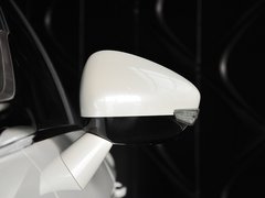 2012款 1.6T 自动 尊享版 5座