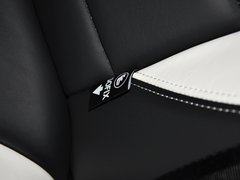 2012款 1.6T 自动 尊享版 5座