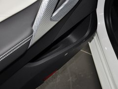 2012款 1.6T 自动 尊享版 5座