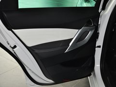 2012款 1.6T 自动 尊享版 5座