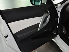 2012款 1.6T 自动 尊享版 5座