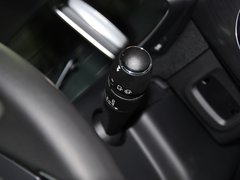 2012款 1.6T 自动 尊享版 5座