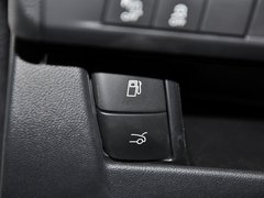 2012款 1.6T 自动 尊享版 5座