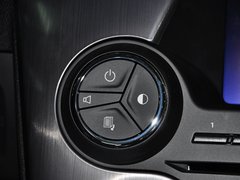 2012款 1.6T 自动 尊享版 5座