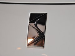 2012款 1.6T 自动 尊享版 5座