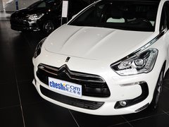 2012款 1.6T 自动 尊享版 5座
