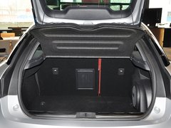 2012款 1.6T 自动 尊享版 5座