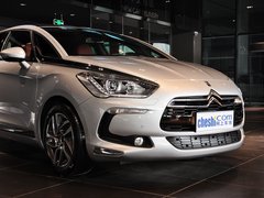 2012款 1.6T 自动 尊享版 5座