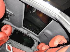 2012款 1.6T 自动 尊享版 5座