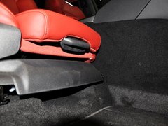 2012款 1.6T 自动 尊享版 5座