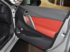 2012款 1.6T 自动 尊享版 5座