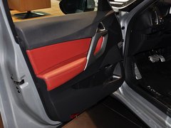 2012款 1.6T 自动 尊享版 5座