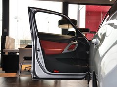 2012款 1.6T 自动 尊享版 5座