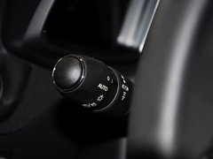 2012款 1.6T 自动 尊享版 5座
