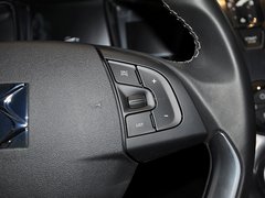 2012款 1.6T 自动 尊享版 5座