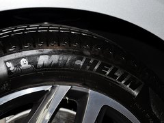 2012款 1.6T 自动 尊享版 5座