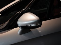 2012款 1.6T 自动 尊享版 5座