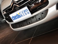 2012款 1.6T 自动 尊享版 5座