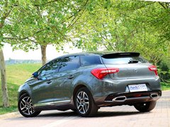 2012款 1.6T 自动 尊享版 5座