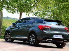 2012款 1.6T 自动 尊享版 5座