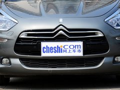 2012款 1.6T 自动 尊享版 5座