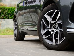 2012款 1.6T 自动 尊享版 5座