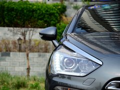 2012款 1.6T 自动 尊享版 5座