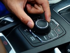 2012款 1.6T 自动 尊享版 5座