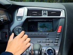 2012款 1.6T 自动 尊享版 5座