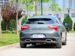 2012款 1.6T 自动 尊享版 5座