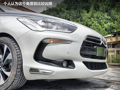 2012款 1.6T 自动 豪华版 5座