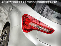 2012款 1.6T 自动 豪华版 5座