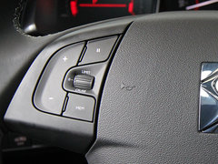 2012款 1.6T 自动 豪华版 5座