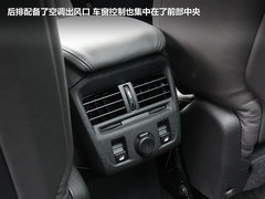 2012款 1.6T 自动 豪华版 5座