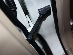 2013款 劲悦版 2.0L 手动 尊贵型 5座