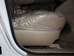2013款 劲悦版 2.0L 手动 尊贵型 5座
