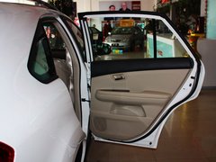 2013款 劲悦版 2.0L 手动 尊贵型 5座