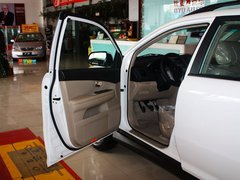 2013款 劲悦版 2.0L 手动 尊贵型 5座