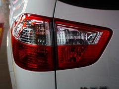 2013款 劲悦版 2.0L 手动 尊贵型 5座