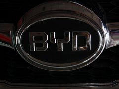2013款 劲悦版 2.0L 手动 尊贵型 5座