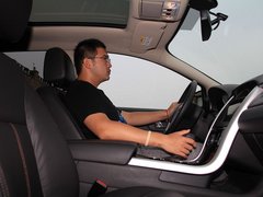2012款 2.0T 自动 精锐天窗型 5座