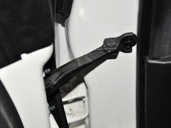2012款 2.0T 自动 精锐天窗型 5座