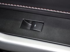 2012款 2.0T 自动 精锐天窗型 5座