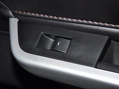 2012款 2.0T 自动 精锐天窗型 5座