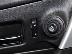 2012款 2.0T 自动 精锐天窗型 5座