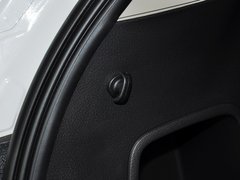 2012款 2.0T 自动 精锐天窗型 5座